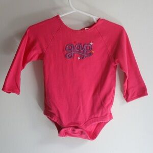 Y2K Baby Gap Pink Logo Bodysuit 6-12M Embroidered Long Sleeve Girls Toddler Baby